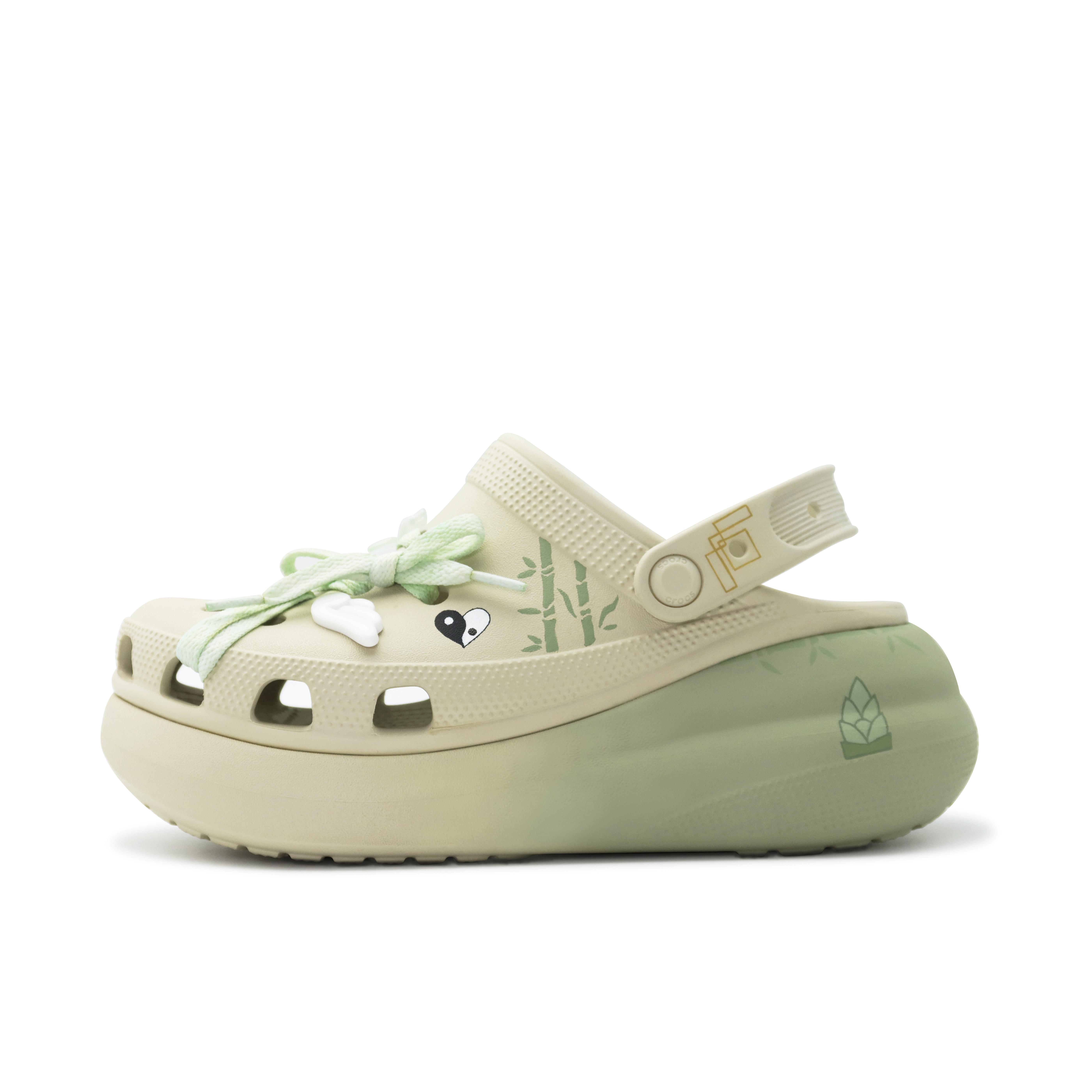 

Crocs Crush Clog made with stars, Chinese red panda, new Chinese style Hualiu, Chinese girl strap hole shoes for Unisex bamboo green 39-40