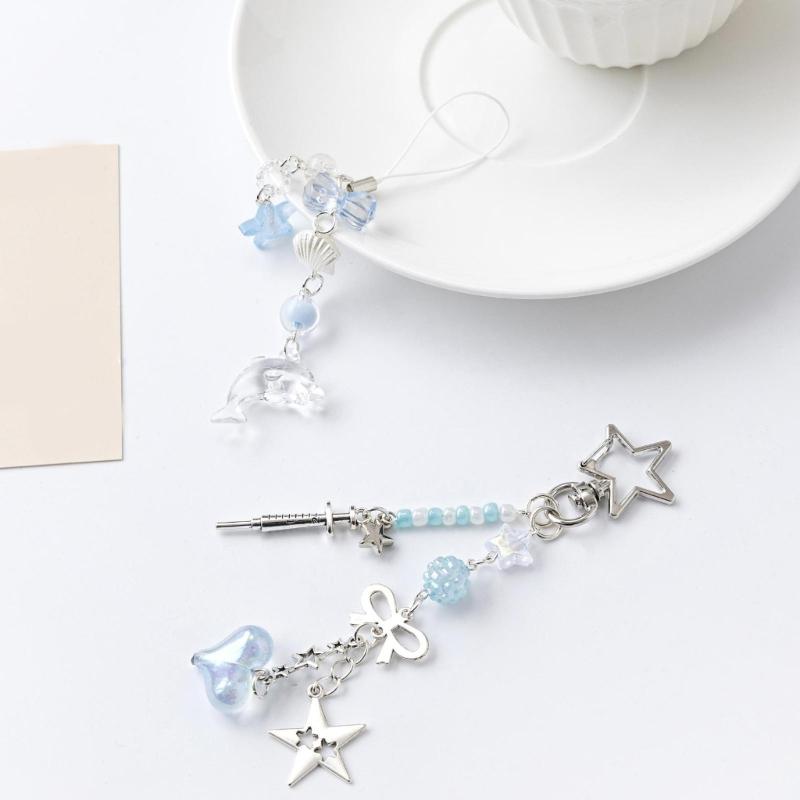 Contemporary Dolphin Keychain Metal Bag Charm Retro Design Keyring Compact Travel Accessory Pendat Bag Pendant