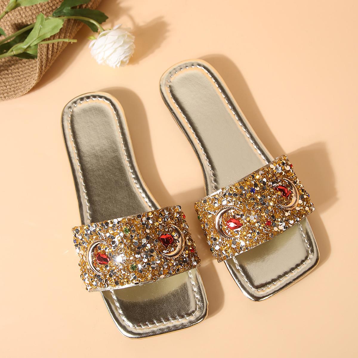 

Flat-bottomed beach cool slippers women s 2025 new square head large size comfortable versatile rhinestone cool slippers 43 золотой