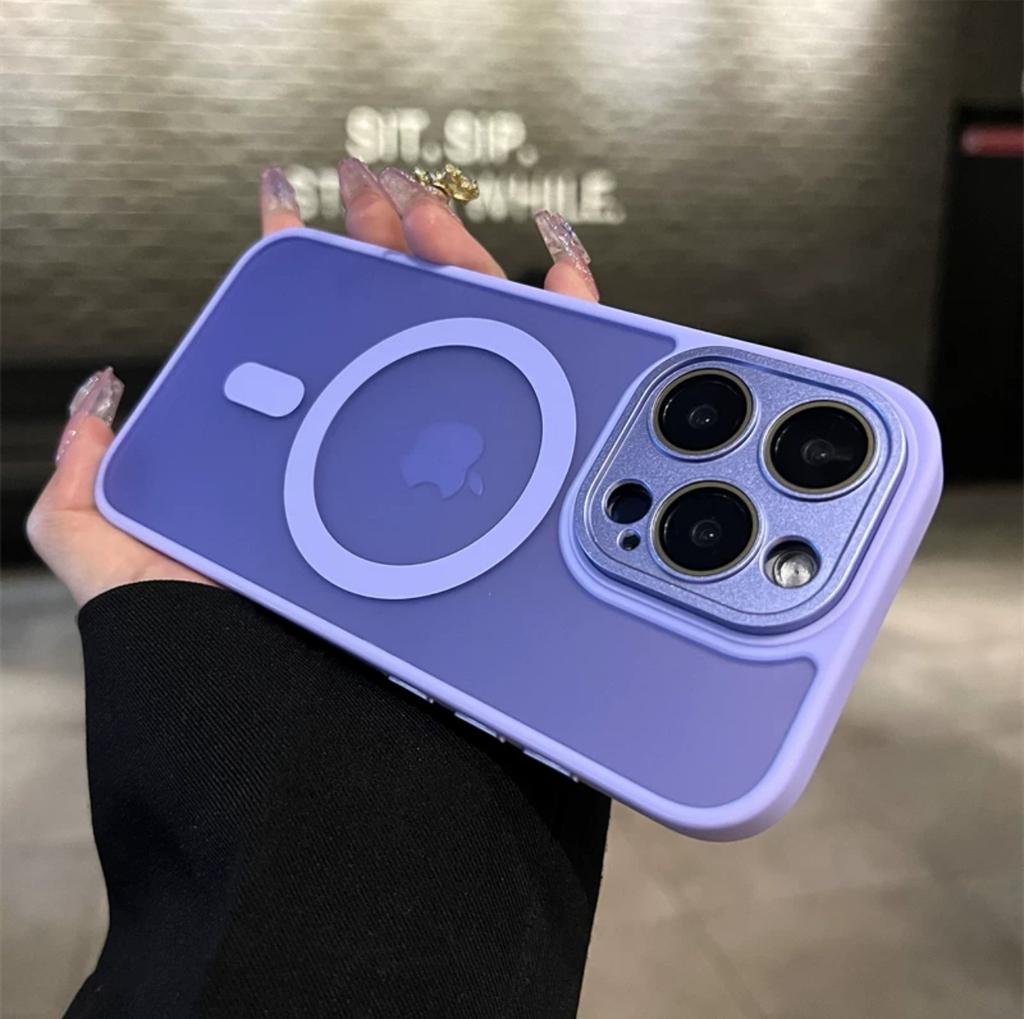 Fine hole goggles, gold shield, suitable for Apple 17 matte magnetic mobile phone case, Apple 15promax all-inclusive protective case.