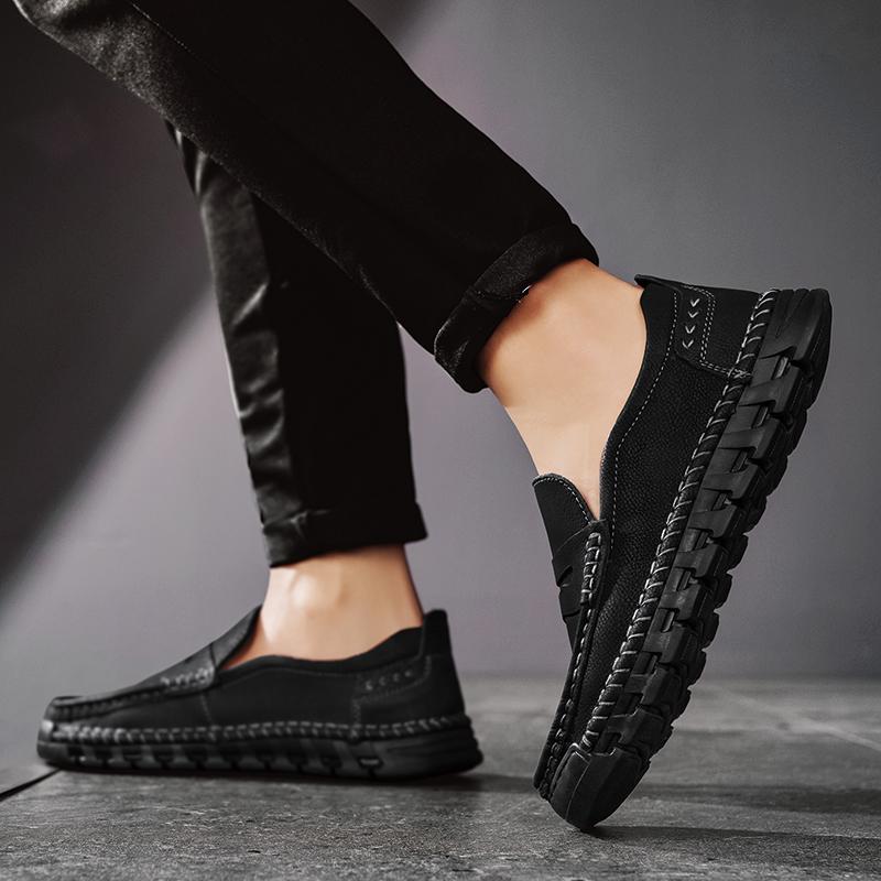 FashionLightweight Formal Men Loafers Moccasins Italian Breathable Slip On Male Boat Shoes Fashion Genuine Leather Men's Casual Shoes