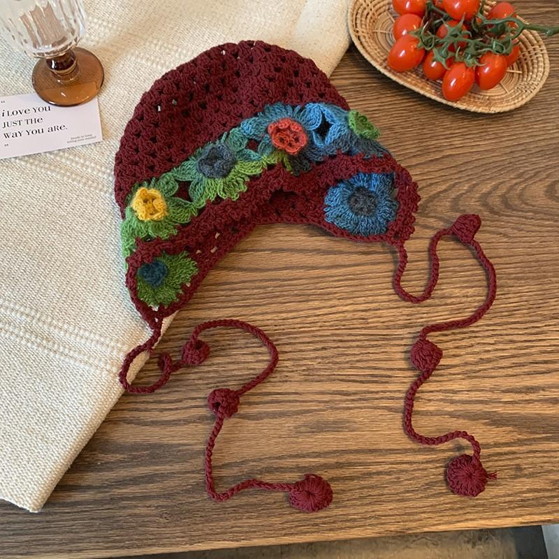 Spring and Summer Literary Colorful Flowers Hollowed Out Hat for Women Japanese Sweet and Cute Fashion Handmade Wool Knit Hat
