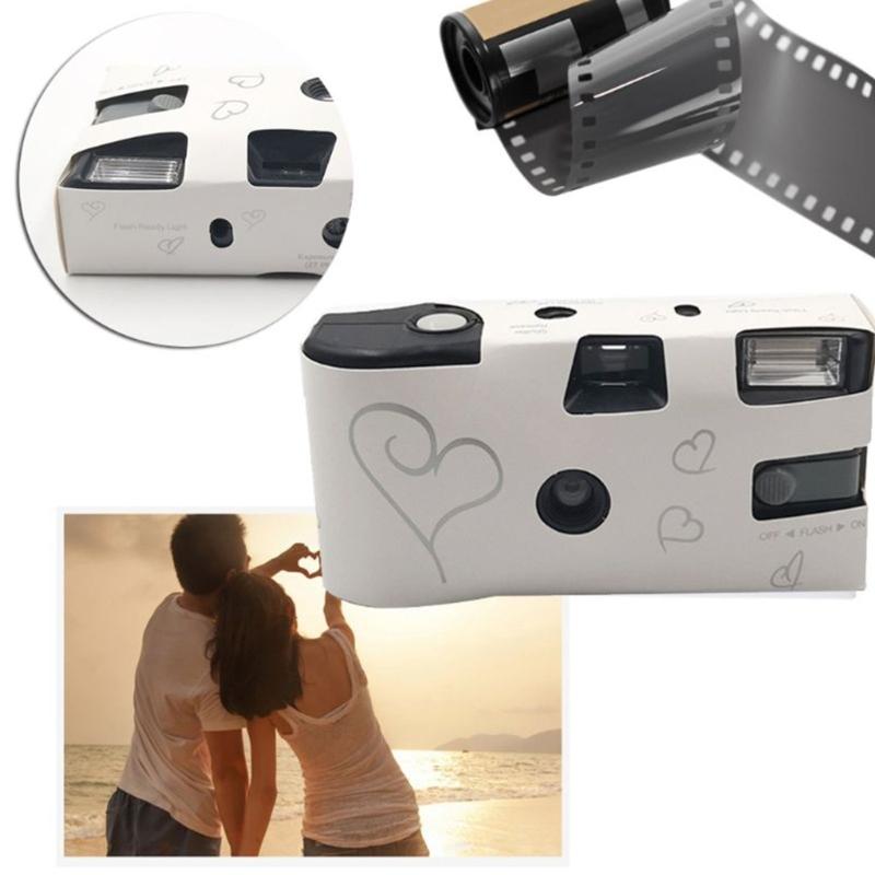 Retro Style 35mm Disposable Camera Flash Light Function Single Use Camera with Color Films for Weddings Parties