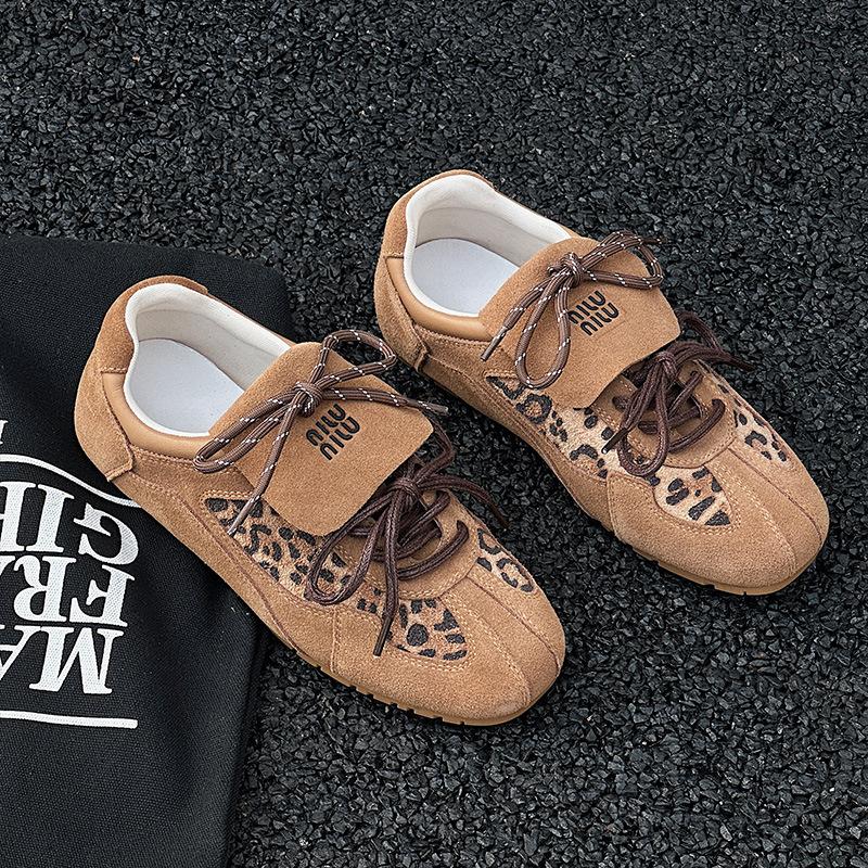 Leopard Print Horsehair German Training Shoes Women's Niche Retro Flat-bottomed Sports Board Shoes New Leather Soft Sole Forrest Gump