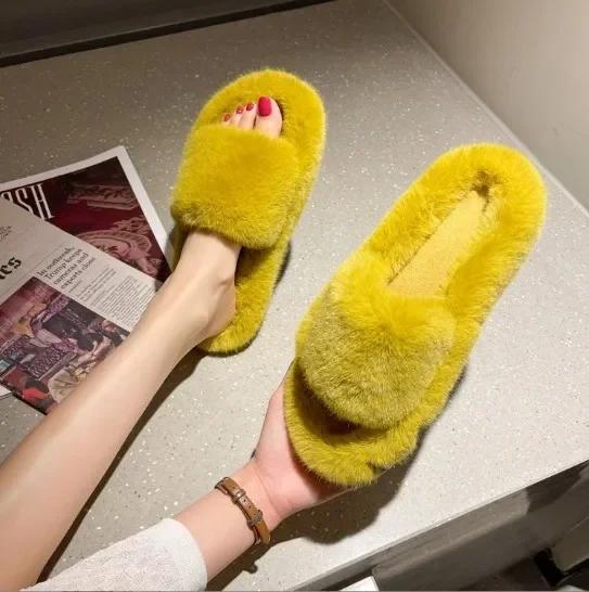 Fashion Fashion One Word Thick Fur Slippers Double Fur Slippers Casual Home Cotton Shoes for Women Flat Plush Cross Straps Slippers2024