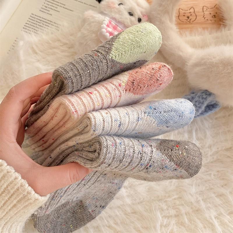 Women's Thickened Wool Mid-Calf Socks - Warm, Color Block Speckled Yarn, Sweat-Absorbent, Loose Pile for Autumn/Winter.