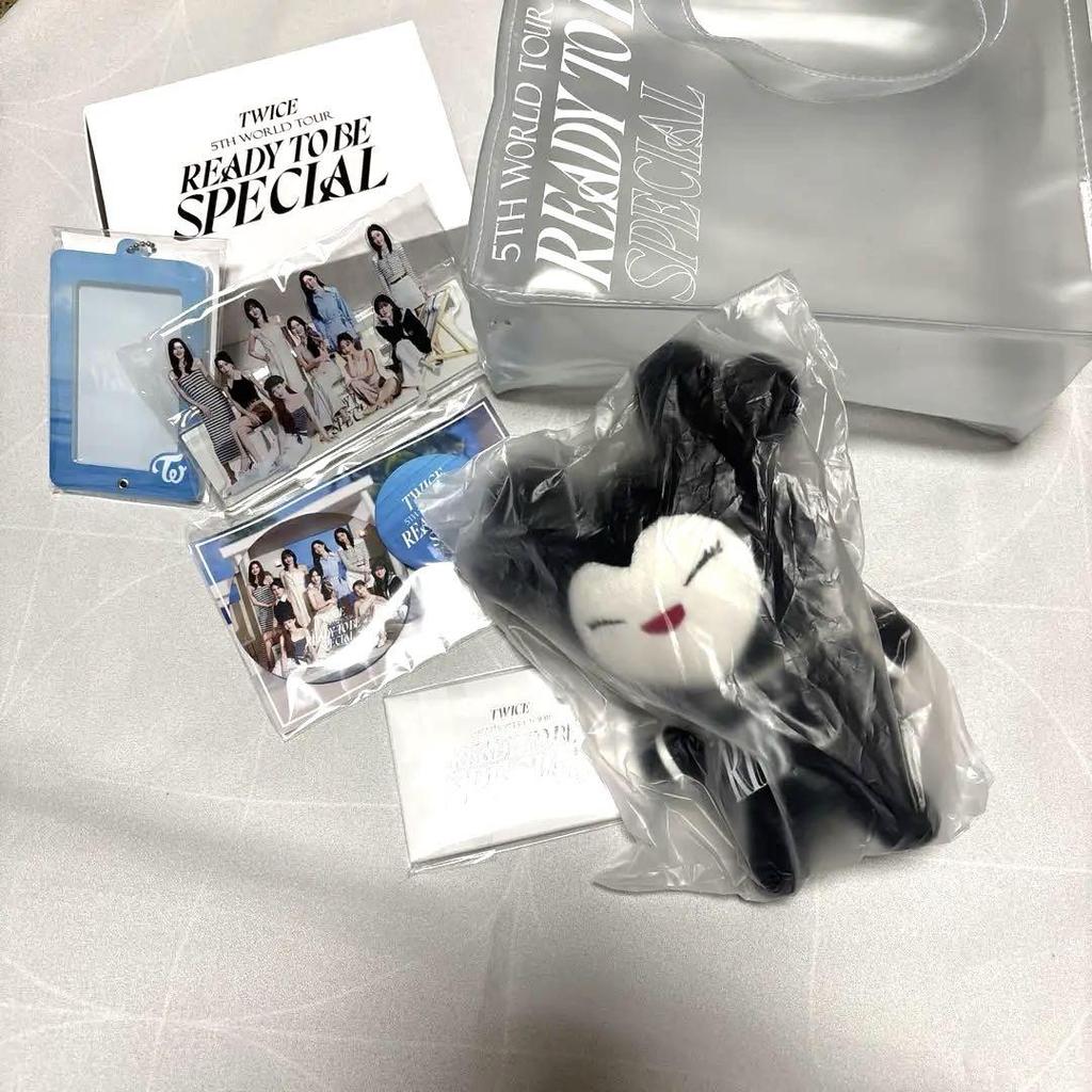 [USED] TWICE READY TO BE SPECIAL Upgrade Bonus