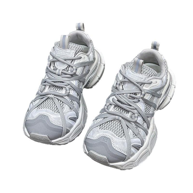 The New Thick-soled Dad Shoes Are Breathable Versatile and Sporty and Casual
