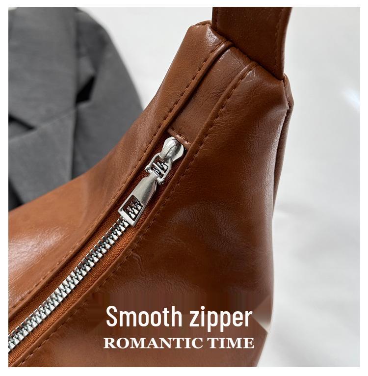 Korean Style Large Capacity Retro Dumpling Crossbody Bag - Trendy Single Shoulder Design