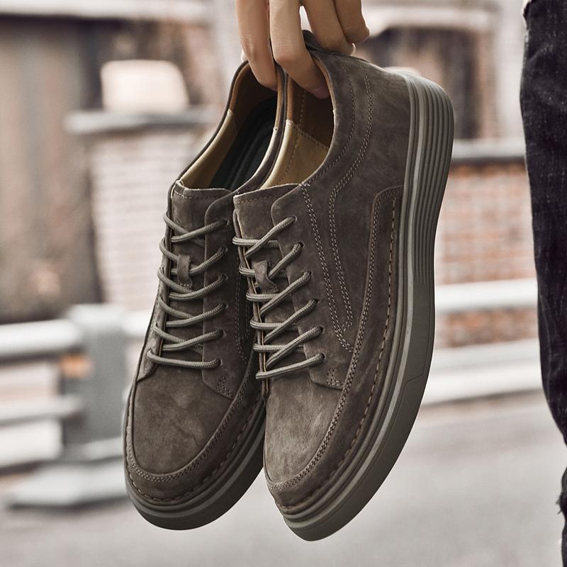 Men's Shoes: Fashionable Genuine Leather Loafers, Spring and Autumn Soft-soled Comfortable Casual Shoes, Men's Sports Shoes