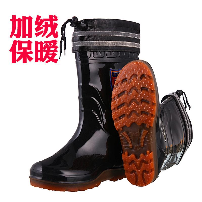 Men's medium tube rain boots, velvet and warm mining medium top rain shoes, three-proof rubber shoes direct sales