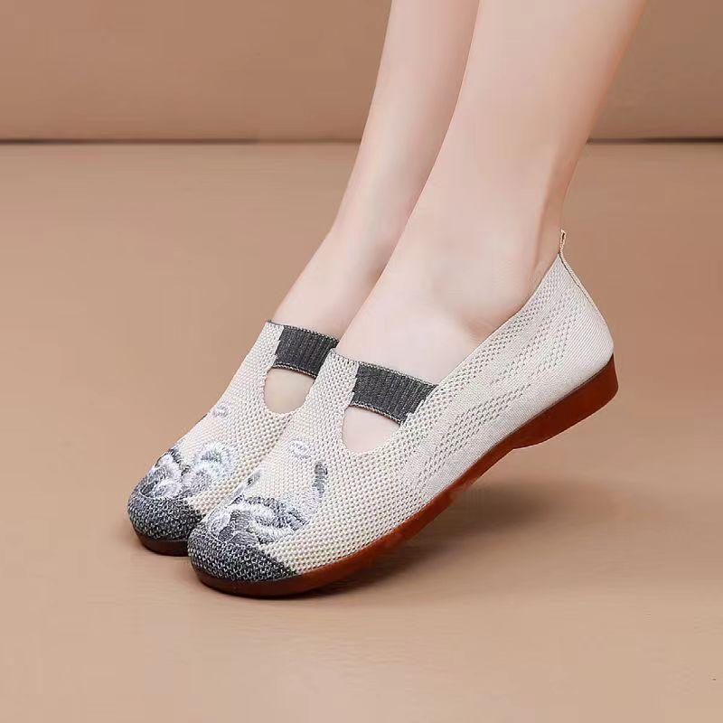Ladies' Summer 2025 Breathable Soft Sole Anti-slip Mom Shoes Leisure Mesh Flat Embroidered Shoes Embroidery
