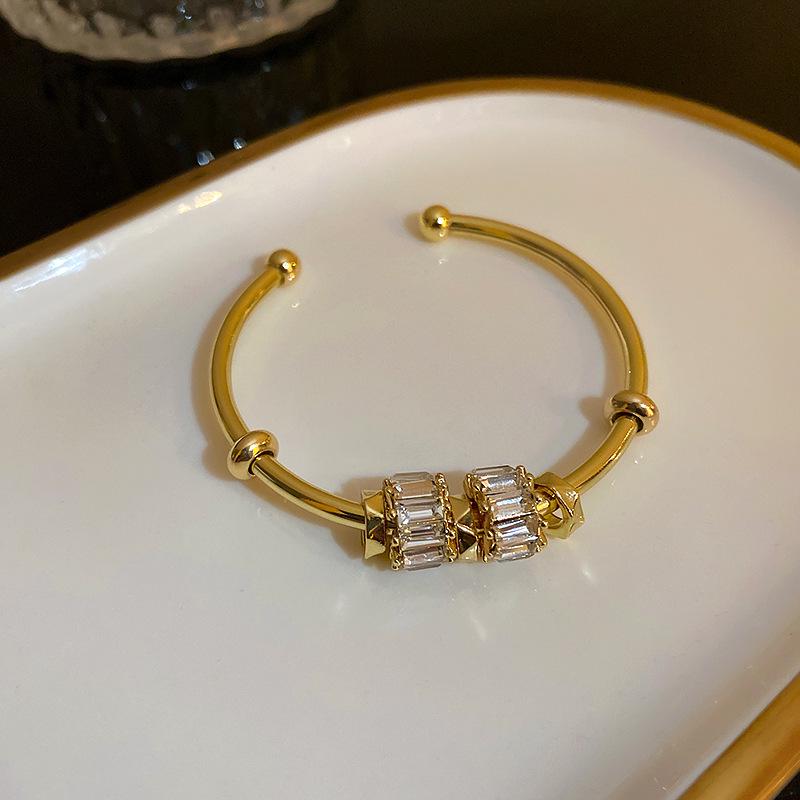 Emerald Diamond Open Bracelet, Niche Design, Korean Style Fashion Jewelry