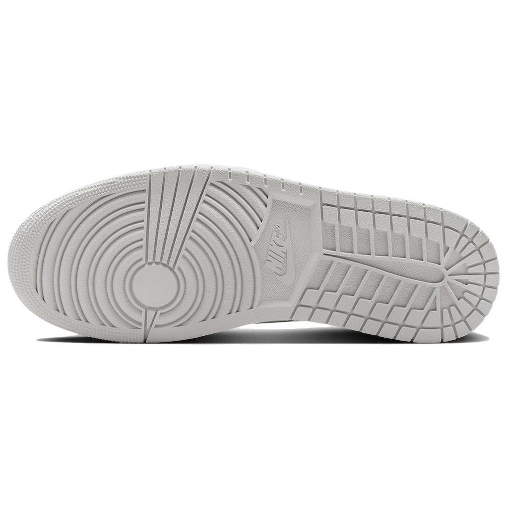 Jordan Air Jordan 1 Low OG 'Metallic Silver' Leather Abrasion Resistant Low Top Vintage Basketball Shoes Unisex CZ0790-002-