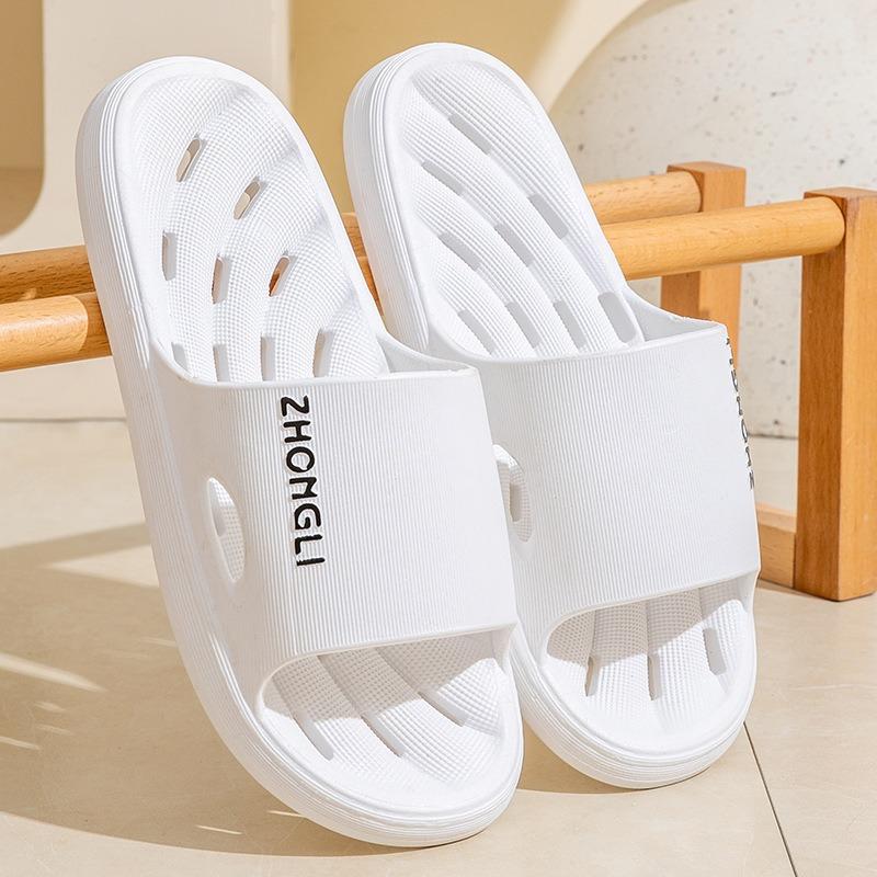Slippers and Anti-slip Shoes Are Comfortable and Lightweight