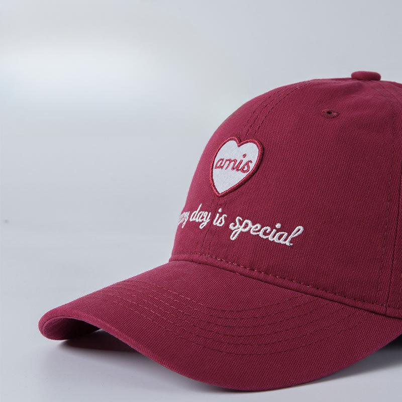 New Soft Top Love Embroidery Face Showing Small Baseball Hat for Women In Spring and Summer Korean Version Versatile Sun Protection Baseball Cap