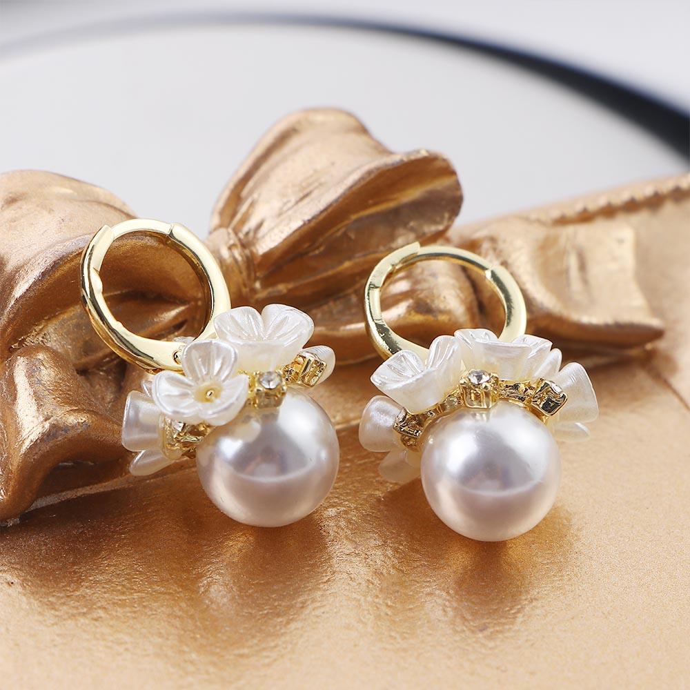 

Серьги-пряжки из золота в стиле ракушки в корейском стиле, женские серьги, жемчужные серьги, серьги-гвоздики с цветком золотой