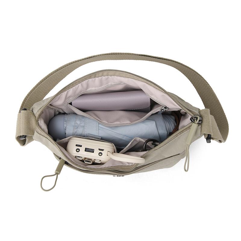 Lehká taška přes rameno Dámská nylonová taška přes rameno Velkokapacitní taška pro matku středního věku