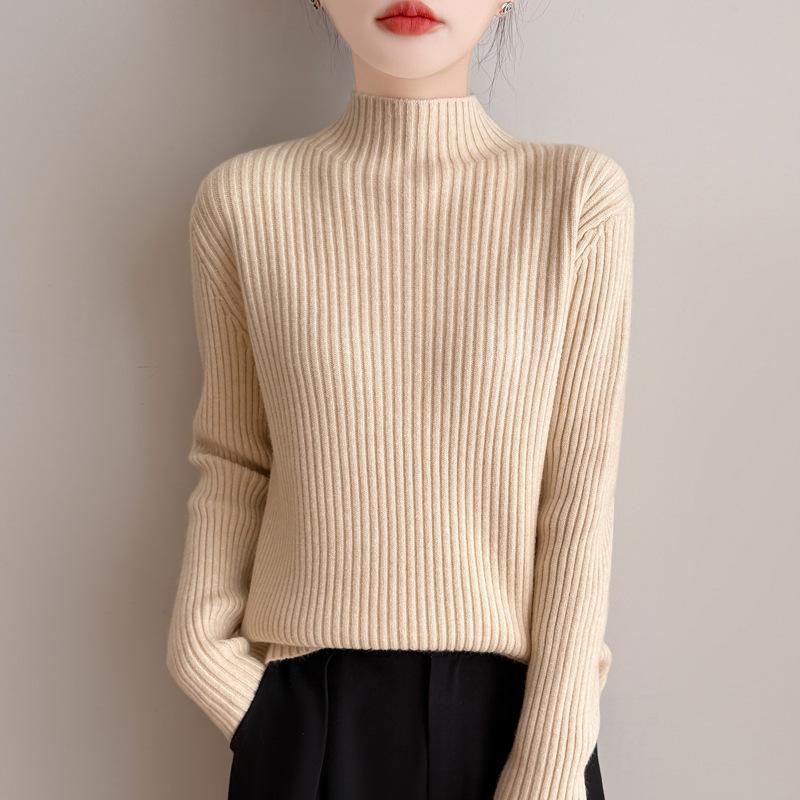 A New Type of Women's Autumn and Winter Knitted Sweater Top with A Semi-high Neck and A Striped Base Layer