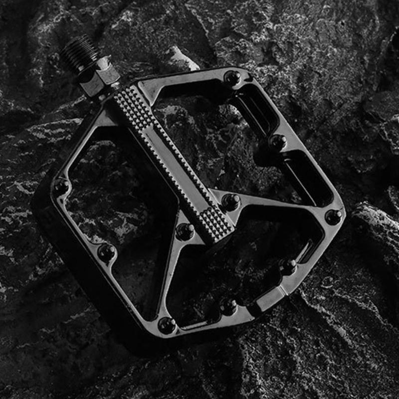 Aluminum Alloy Mountain Bicycles Pedals Wide Flat Cycling Pedals Sealed Bearing Nonslip Bicycles Pedals Enduring