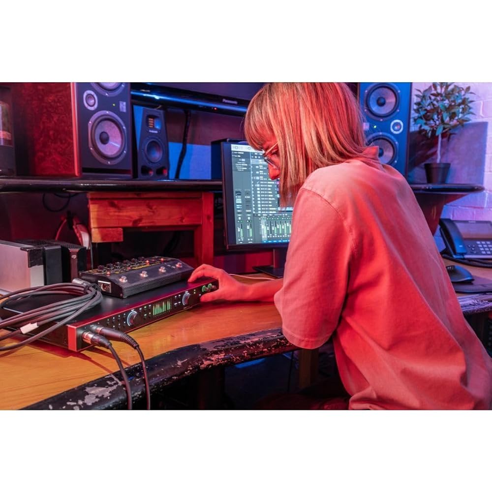 Focusrite Scarlett 18i20 (4th Gen) 18in 20out Audio Interface 4th Generation Focus Light