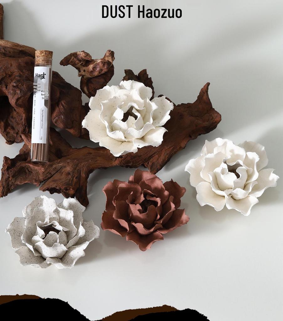 Handmade Ceramic Flower Incense Holder - Chinese Aromatherapy Diffuser Souvenir