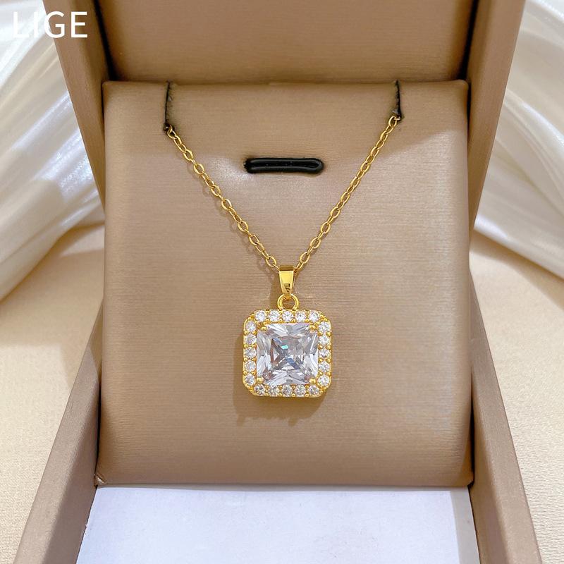 Titanium Steel, Micro-Inlaid Zircon Square Light Luxury Temperament Gorgeous Full Diamond Necklace Female Versatile Collarbone Chain