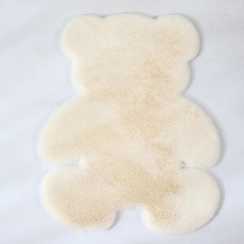 Super Soft Cute Bear Shaped Carpet Bedroom Soft Bedside Carpet Living Room Bathroom Non-slip Foot Mats Home Decor