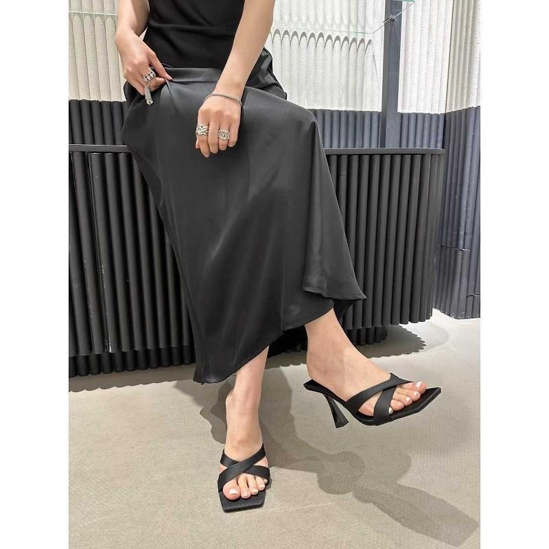 

2025 summer new cross-band fashionable and versatile medium-heeled slippers open-toed square-heeled high-heeled cool slippers 35 чёрный