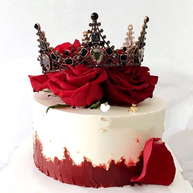 Pearl Crown Bride Cake Topper for Valentine's, Birthday, and Wedding Decor