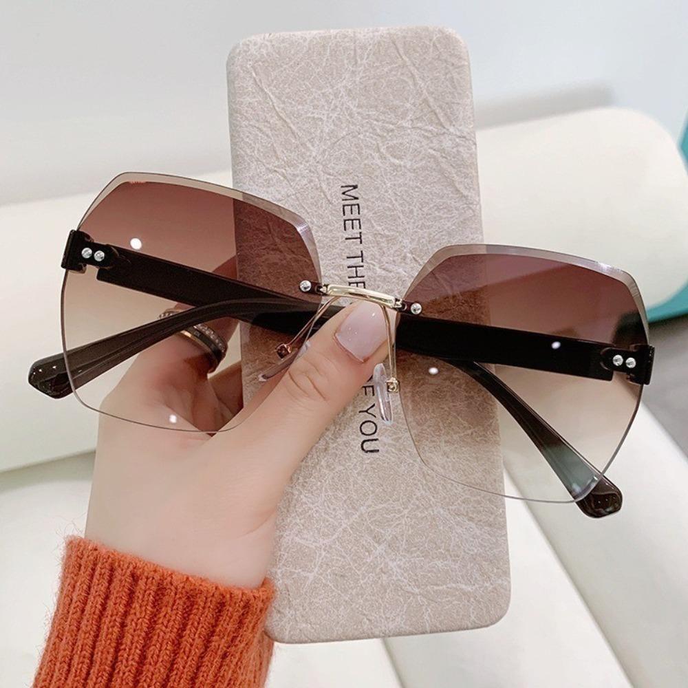 Women's Fashion Frameless Beach Gradient Sunglasses Original Brand UV400 Anti-glare Glasses