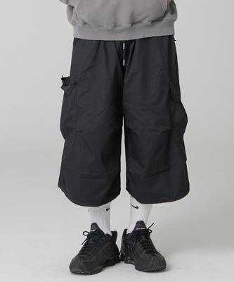 ROCKED GARAGE [Unisex] Bermuda Two-Way Wide Cargo Parachute Shorts [Black]