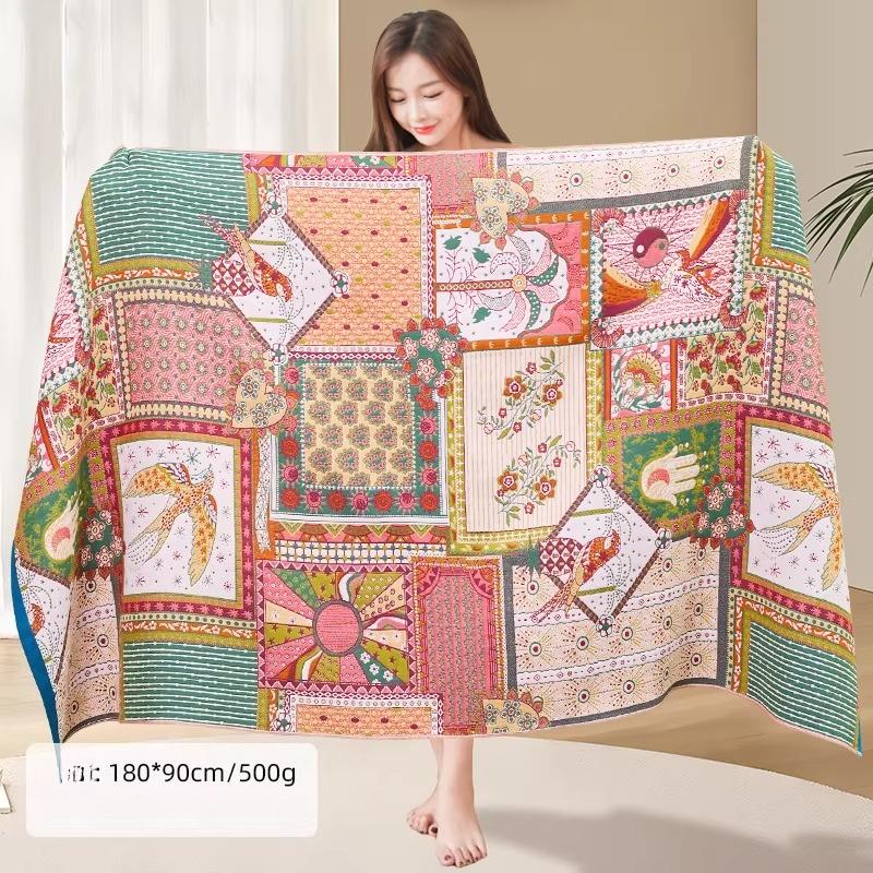 90 × 180cm Extra Large Size Bath Towel,Pure Cotton Gauze Bath Towel Floral Pattern Water-absorbing Quick-drying Soft Bath Towel,1pc