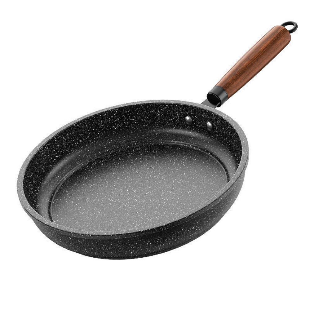 Flat Bottomed Stir Fry Pan Wood Handle Omelette Skillet Multipurpose Frying Pan  Steak