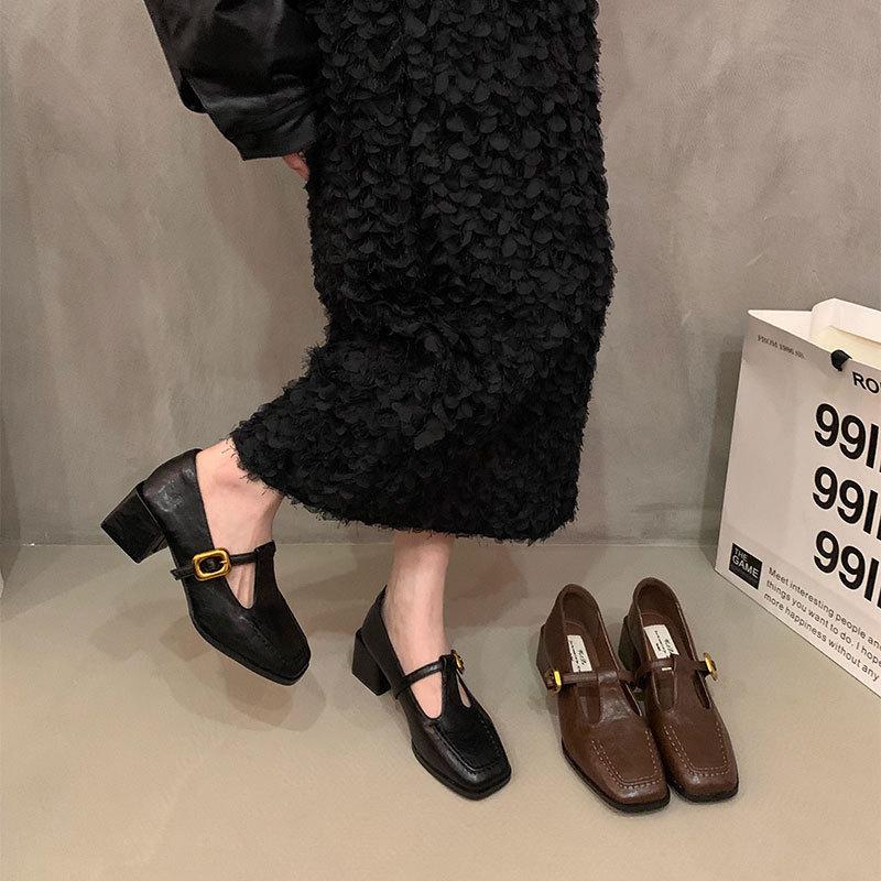 Niche design thick heel single shoes loafers spring and summer square head small leather shoes French retro Mary Jane shoes women's shoes