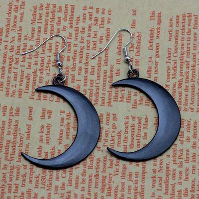 Schwarzer Mondsichel-Design, baumelnde Ohrringe, Legierung, Schmuck, Goth-Stil, trendig, exquisit, weiblich, Geschenk, täglich, lässig