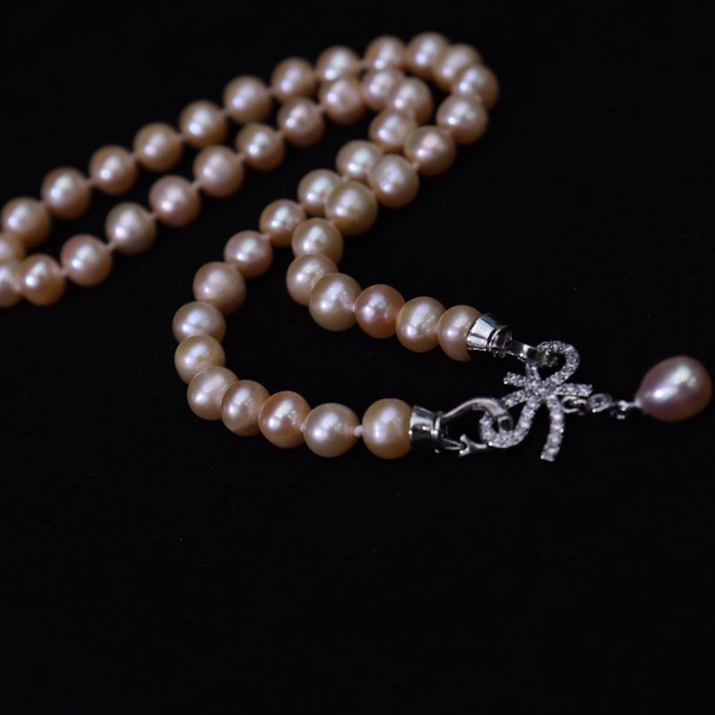 Elegant 8-9mm Freshwater Pearl Necklace Set: Fashionable and Modern Design