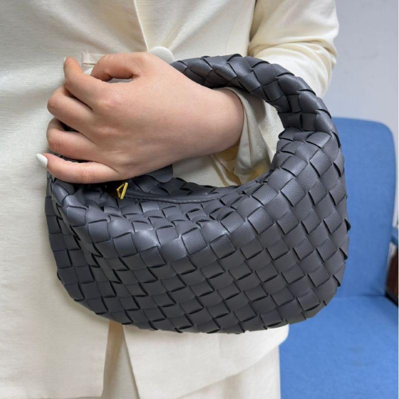 [Lots] Woven bags, portable croissants, shoulder dumplings, bags, fashion