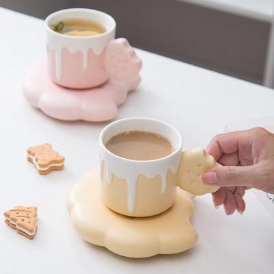 240ML Cute Cream Biscuit Ceramic Water Cup Creative Cartoon Household Breakfast Milk Mug Girls Office Design Coffee Cups