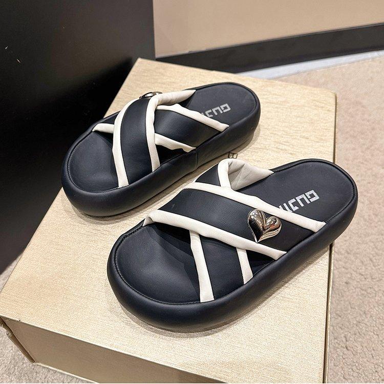 2024 New Korean Version of Platform Women's Slippers Fashion Trend Versatile Soft Sole Sandals Daily Casual Comfortable Women's Shoes