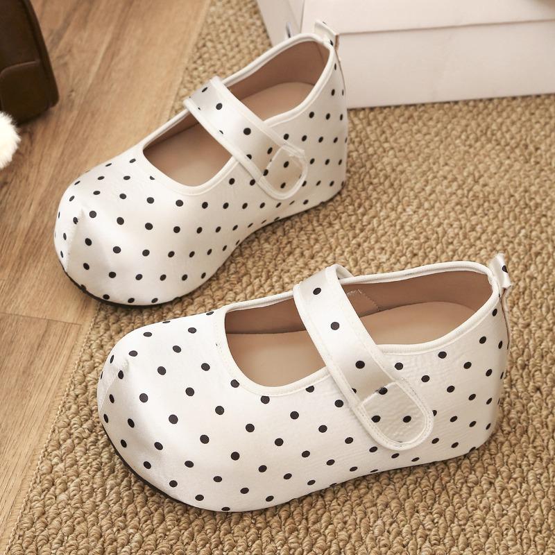 Mary Jane single shoes women's small giant spring summer muffin new retro polka dot Birkenstocks have good-looking thick soles
