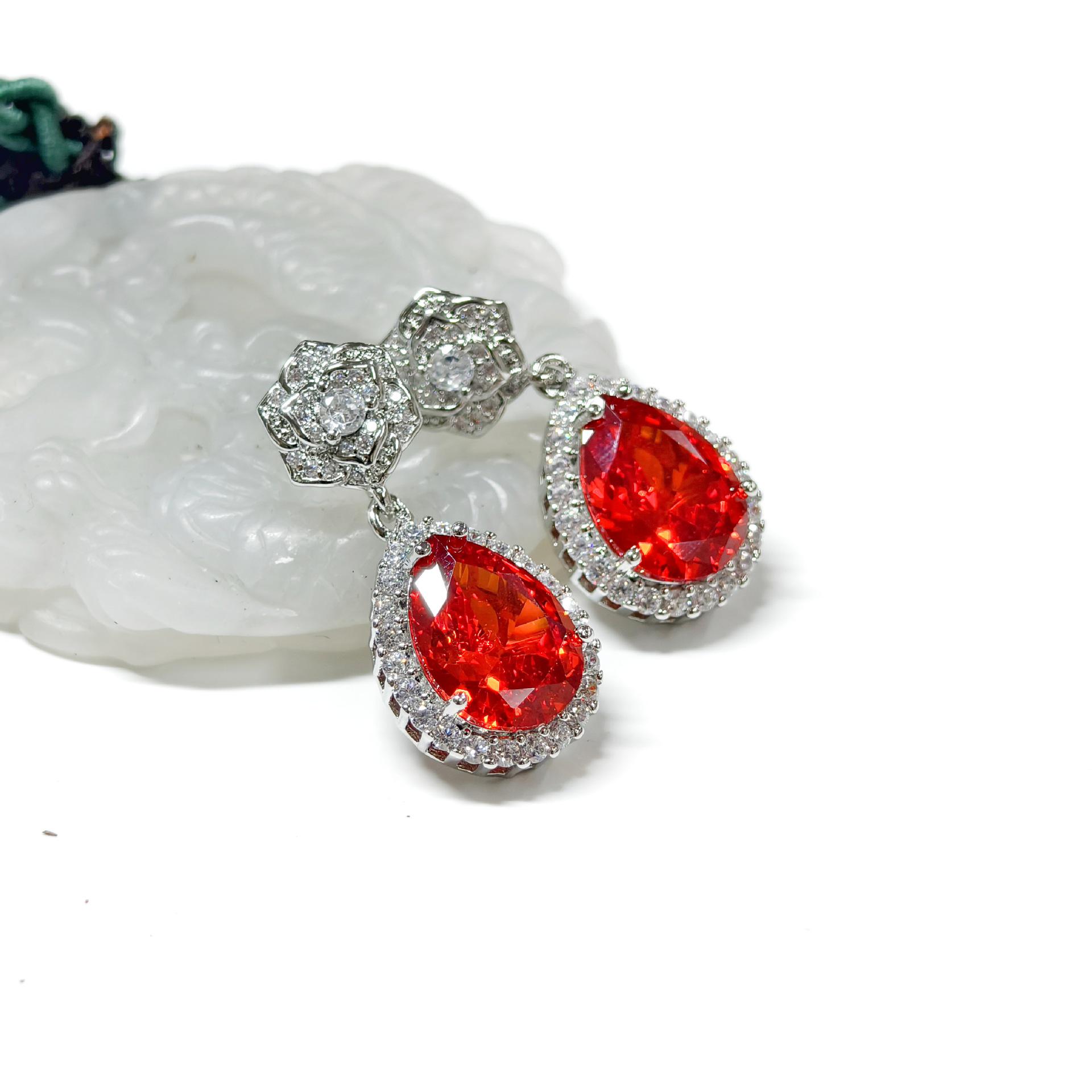 Gushen Retro Italian Water Drop Gemstone Zircon Flower Earrings