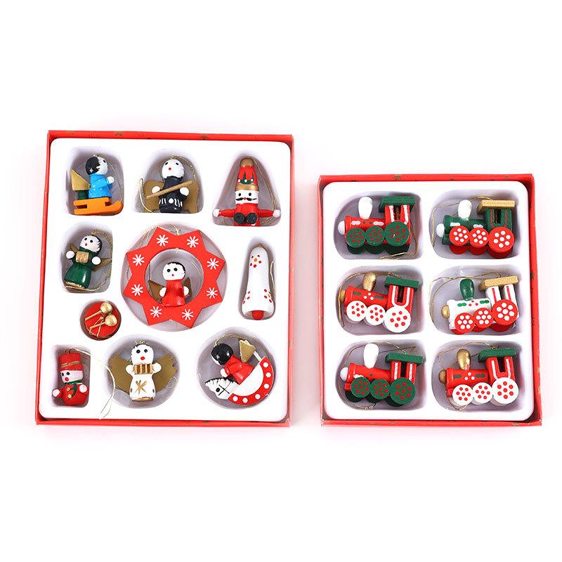 Wooden Christmas Pendant Gift Box with Christmas Gifts Gift Train Hanging Decorations Christmas Tree Decorations