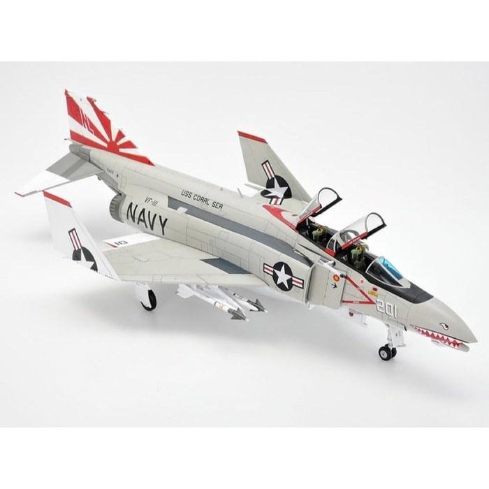 Tamiya 1/48 Aircraft Series No.121 McDonnell Douglas F-4B Phantom II Plastic Model 61121 Light Gray