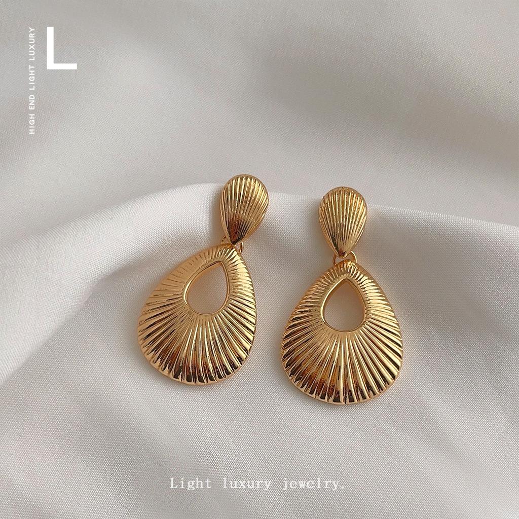 Дворцовые серьги-капли 14K с французским покрытием, серьги нового дизайна, подчеркивающие темперамент