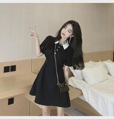 2025 Chic Hepburn-Style Little Black Dress with Waist-Defined Polo Collar