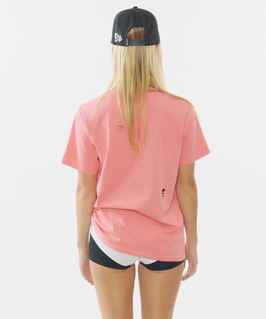 SCULPTOR Distressed Muse Tee Salmon