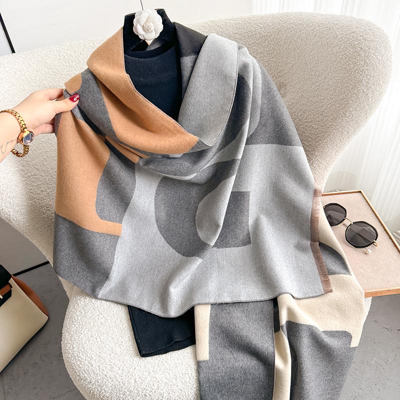 

24 осенне-зимний комбинированный шарф, женский модный теплый универсальный шарф из искусственного кашемира, утолщенная шаль высокого класса 196