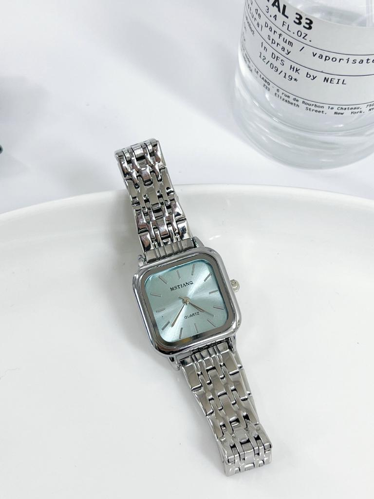 Simple Square Watch Women'S Fashion Light Luxury Exquisite Niche Trend Female College Student Women'S Watch