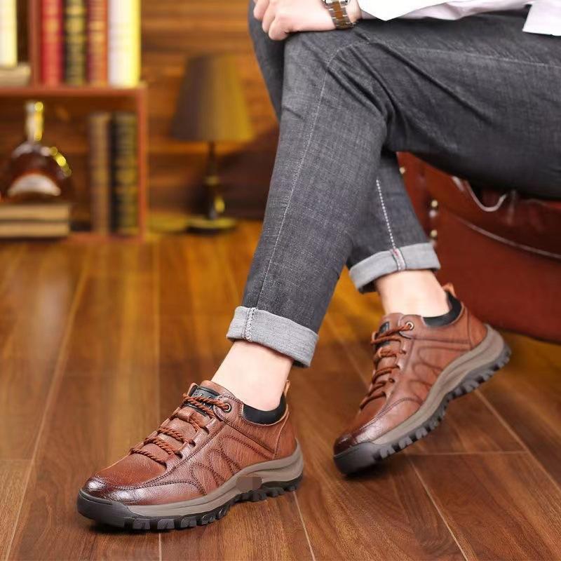 Large-Size New Men's Hiking Shoes – Casual Athletic Sneakers, Fashionable Lace-Up British Style Trendy Footwear for Men